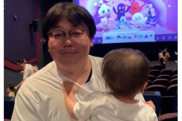 タイムマシーン３号関さんと息子の写真