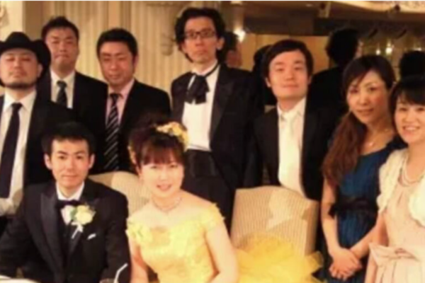 あぁしらき結婚に次回の集合写真